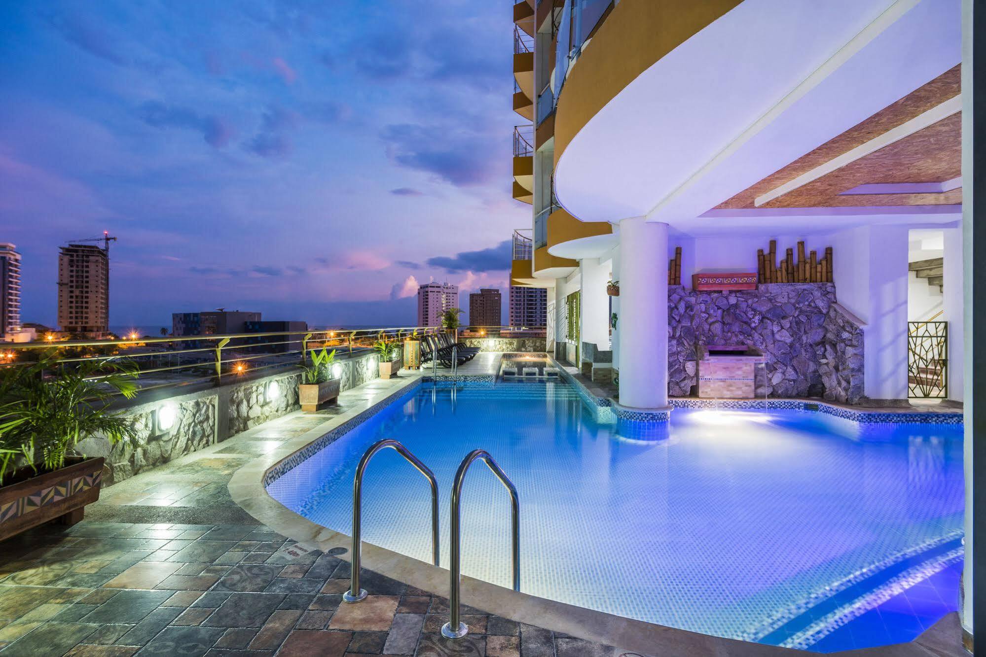 Terrazas Tayrona Travelers Apartamentos Y Suites سانتا مارتا المظهر الخارجي الصورة
